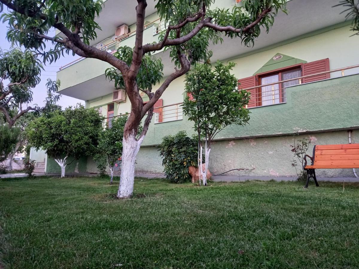Jonny Guesthouse קסאמיל מראה חיצוני תמונה