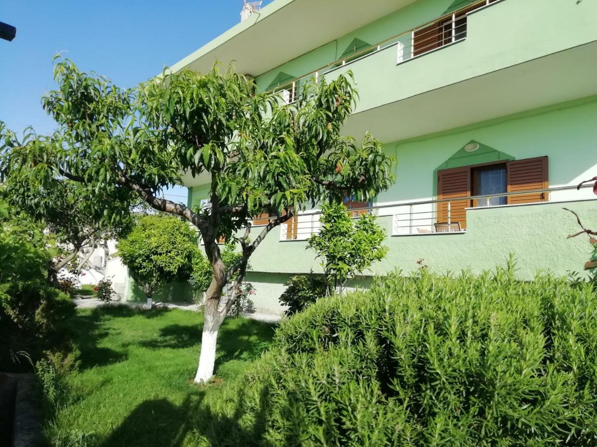 Jonny Guesthouse קסאמיל מראה חיצוני תמונה